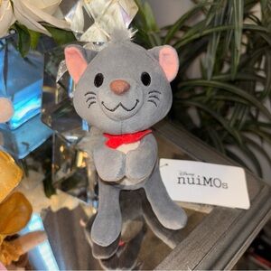 Disney Nuimos Berlioz NWT